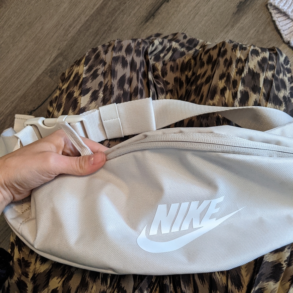 Nike fanny pack